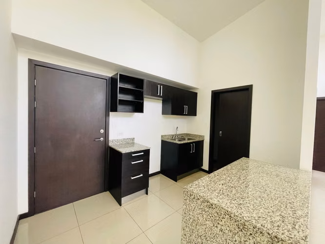 VENTA PARA INVERSIÓN DE APARTAMENTO EN CONDOMINIO SAN NICOLAS DE BARI - Imagen 17