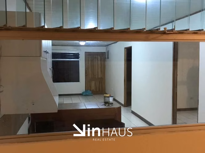 Venta de propiedad con 4 apartamentos en Hatillo 1 -EU