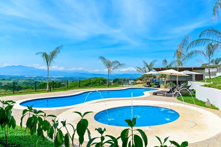 Venta de casa nueva en condominio, Grecia 5840 - Imagen 16