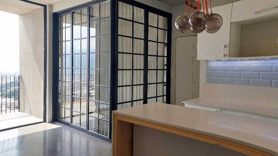 Venta apartamento en Urban Escalante.