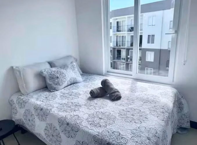  SE ALQUILA HERMOSO APARTAMENTO AMUEBLADO – CONDOMINIO KHAYA 