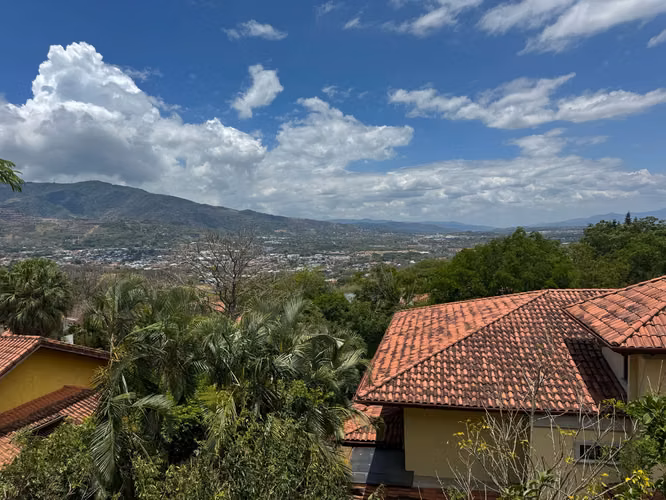 ALQUILER/VENTA DE CASA PATARRÁ, VILLA REAL* - Imagen 4