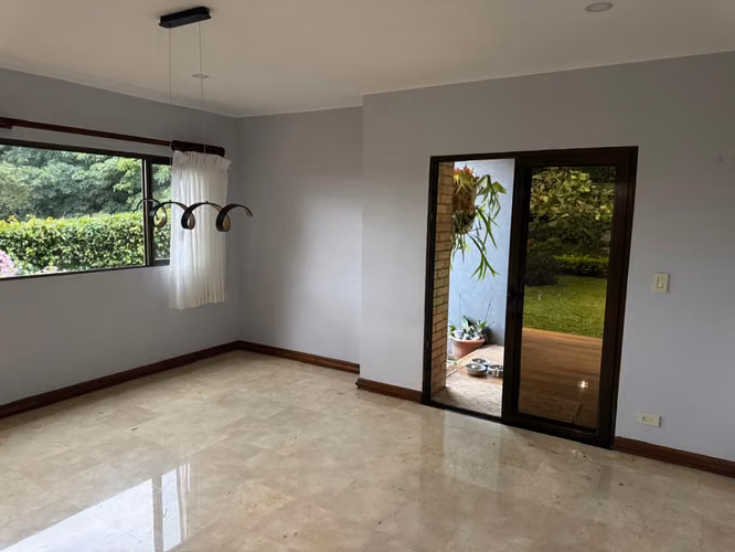 ALQUILER/VENTA DE CASA EN VILLA REAL* - Imagen 9