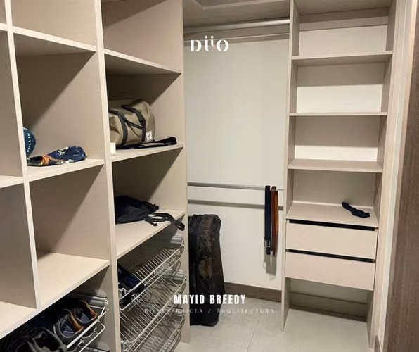 Venta en Hyde Park – Nunciatura