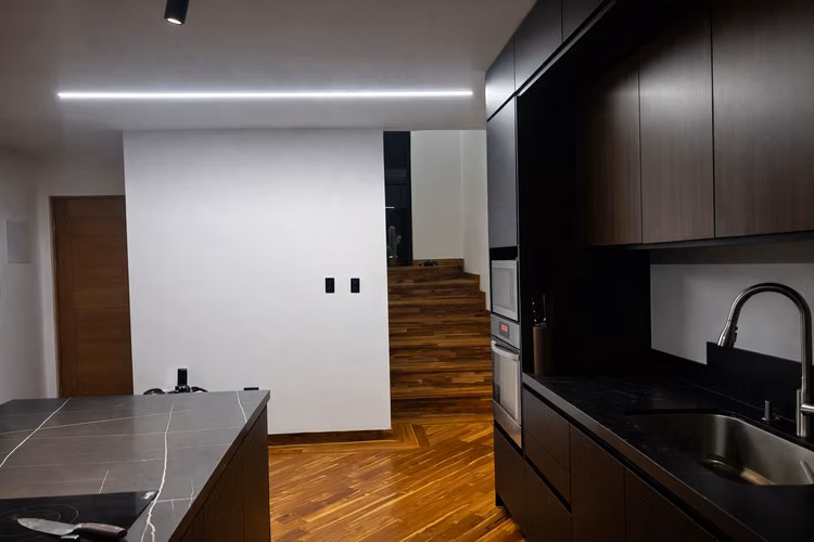 VENTA DE CASA EXCLUSIVA EN BELLO HORIZONTE ESCAZU
