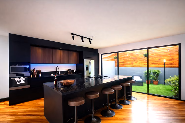 VENTA DE CASA EXCLUSIVA EN BELLO HORIZONTE ESCAZU