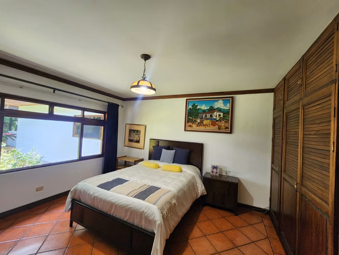 AE ARQUITECTURA | VENTA DE CASA + LOTE RIO ORO SANTA ANA AE 1238