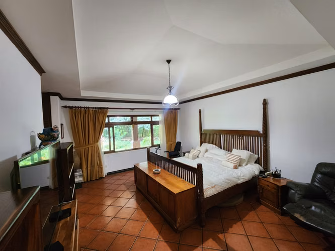 AE ARQUITECTURA | VENTA DE CASA + LOTE RIO ORO SANTA ANA AE 1238