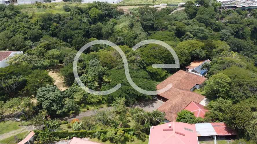 AE ARQUITECTURA | VENTA DE CASA + LOTE RIO ORO SANTA ANA AE 1238