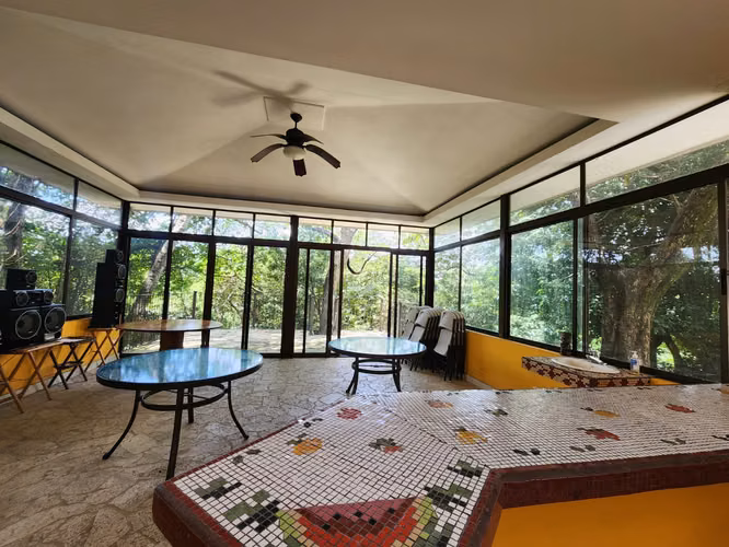 AE ARQUITECTURA | VENTA DE CASA + LOTE RIO ORO SANTA ANA AE 1238