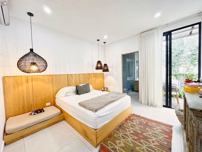 VENTA DE CASA EN SANTA ANA BOULEVARD