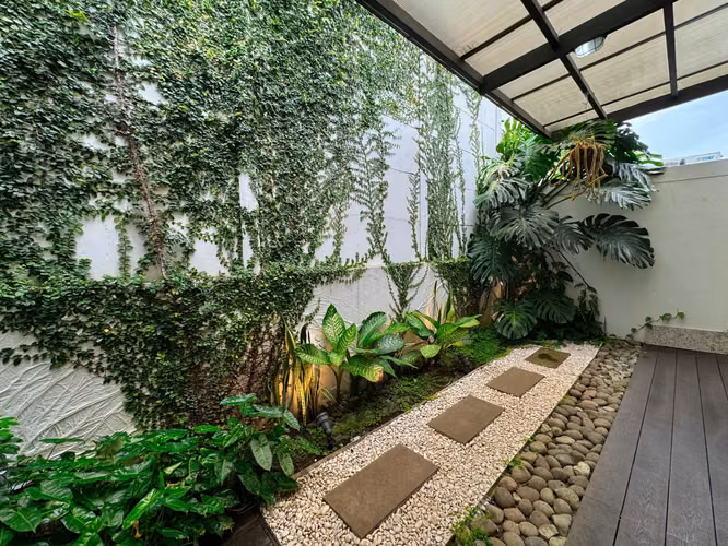 VENTA DE CASA EN SANTA ANA BOULEVARD