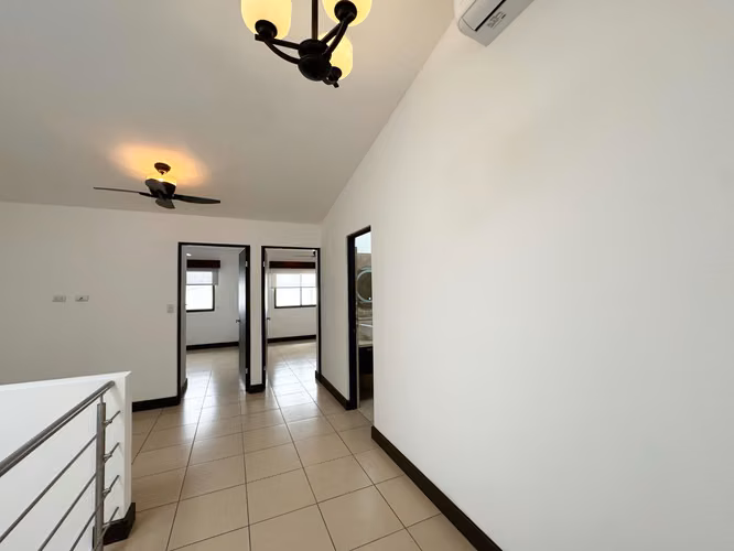 ALQUILER DE CASA EN ALTAVISTA, CIUDAD COLÓN