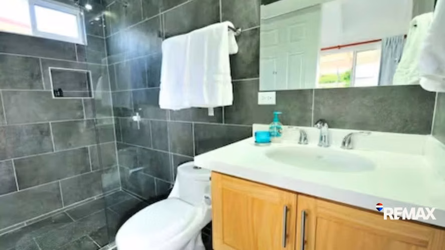 Venta de Condo-Encantador Condo en Villas Paraíso en Playa Jacó - Imagen 12