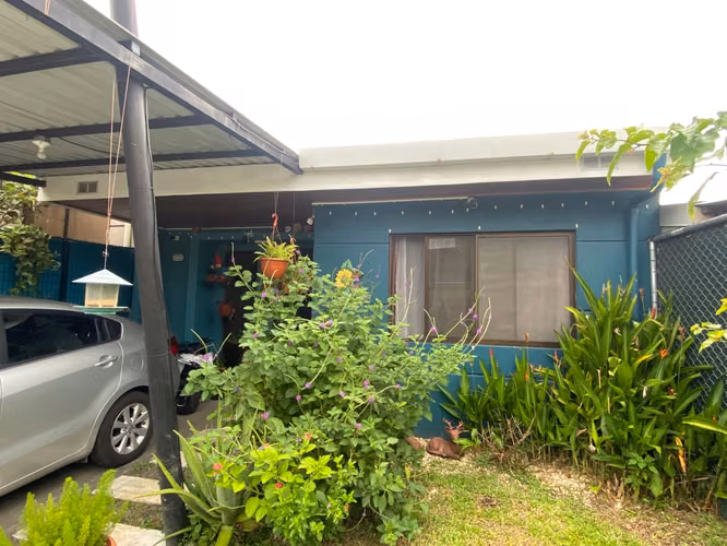 VENTA DE CASA EN RESIDENCIAL MARIANELA EN ALAJUELA - Imagen 1