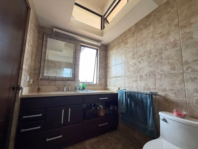 Venta de casa en Condominio en Ulloa, Heredia