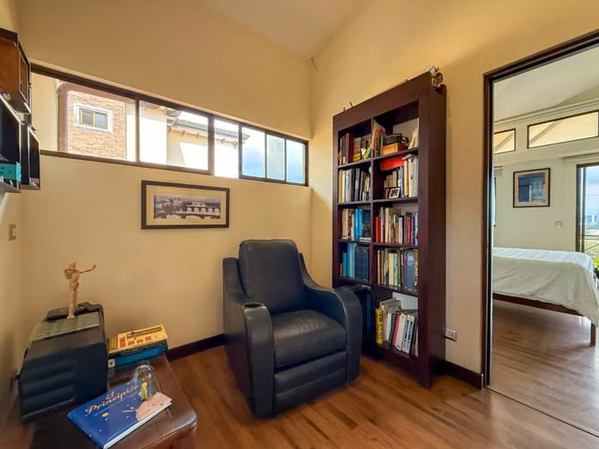 Venta de casa en Condominio en Ulloa, Heredia