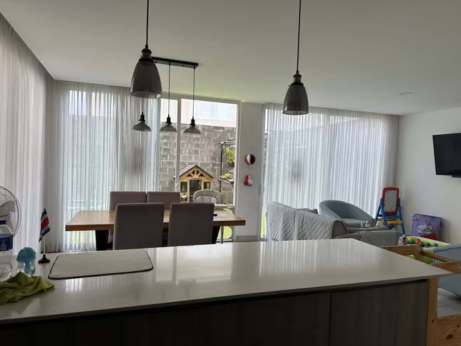 VENTA DE CASA EN CONDOMINIO LA ARBOLEDA, BELEN