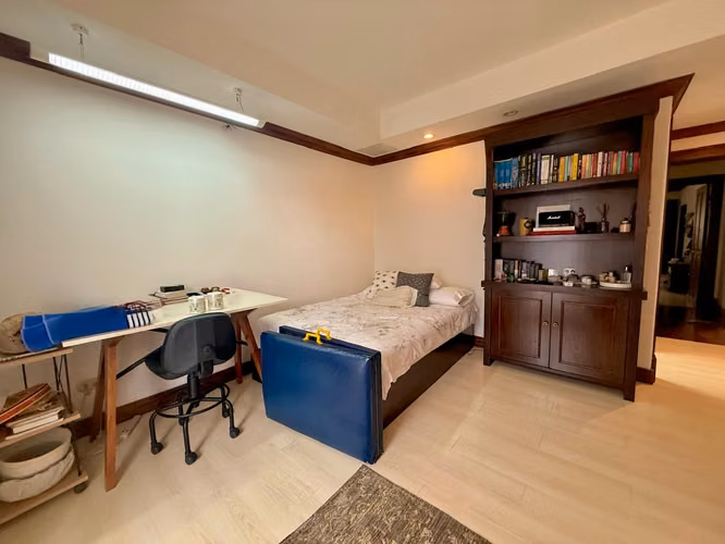 VENTA DE CASA EN LAURELES, ESCAZÚ*