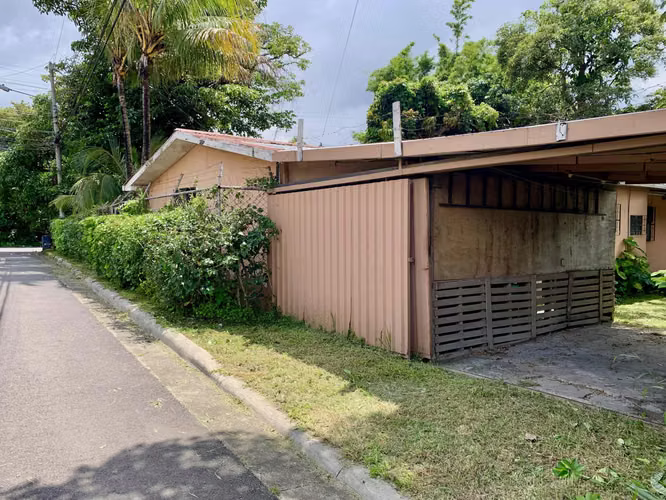 Terreno en Santa Ana Centro – $225,000