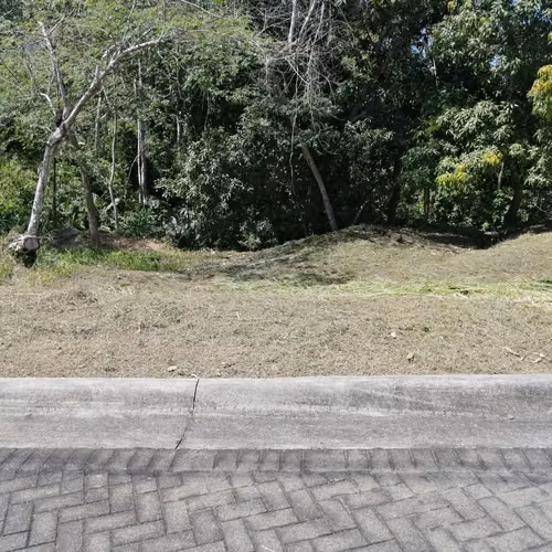 Lote de Playa piscina cerquita en Punta Leona….1h de San Jose