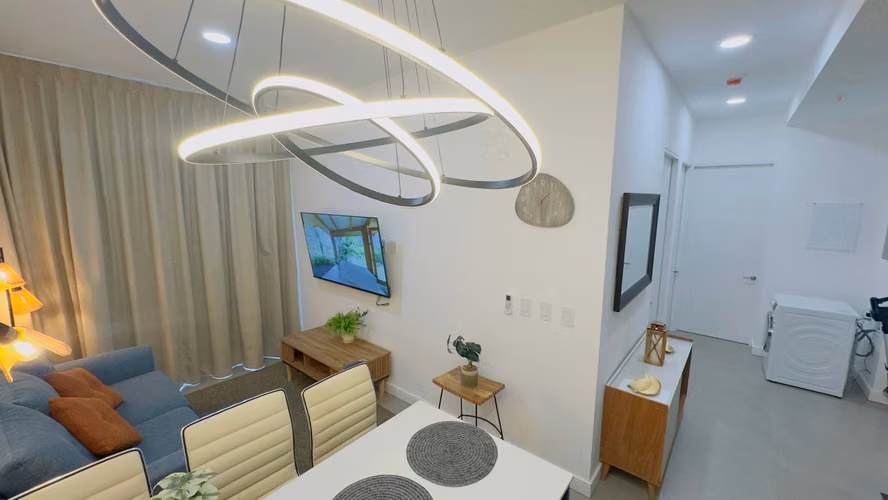 Alquiler de Apartamento en Bo Escalante, $1300