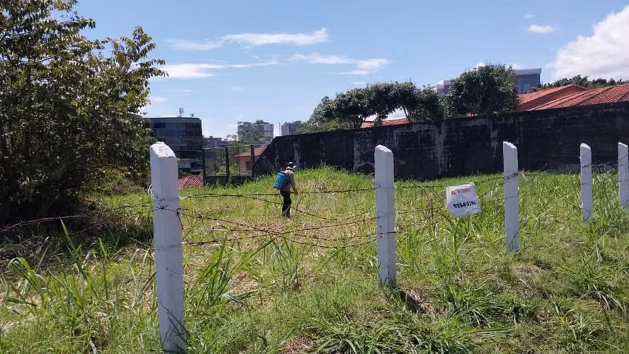 ESCAZÚ LOS LAURELES  VENTA de LOTE CERCA DE MULTIPLAZA - Imagen 4