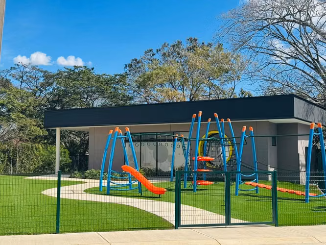 Casa Nueva en Alquiler Lindora Village - Imagen 17