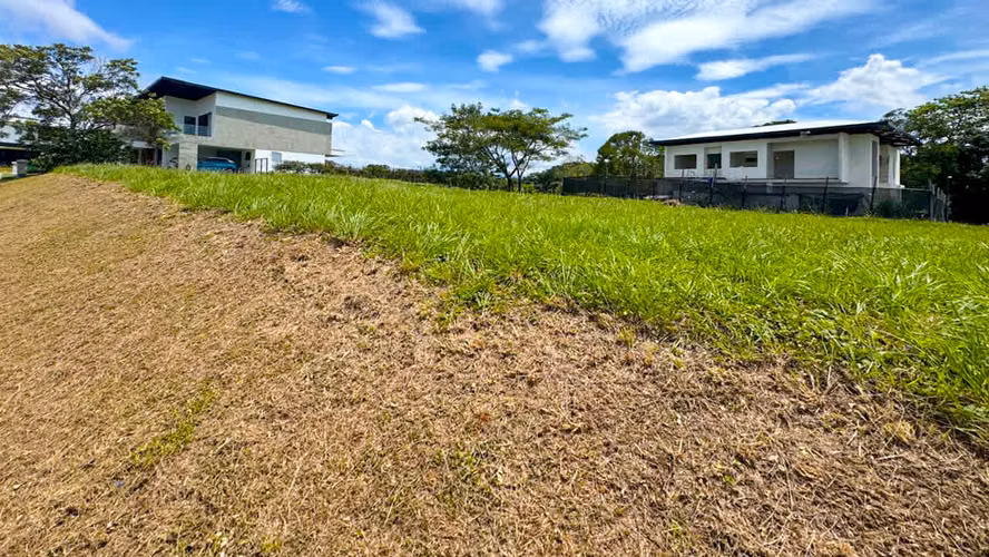 Se vende Lote en exclusivo condominio en San Rafael, Alajuela (MB). - Imagen 3