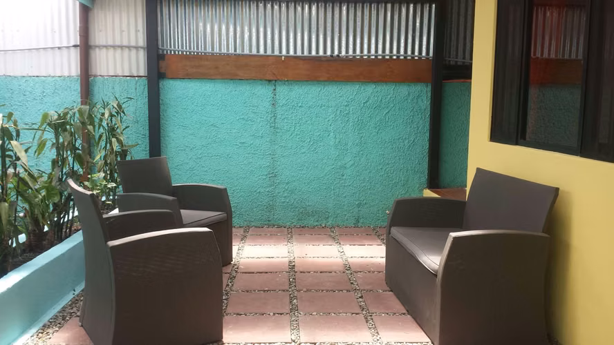 3 Apartamentos amueblados, AIRB&B possible,Buen Inversion Reducido