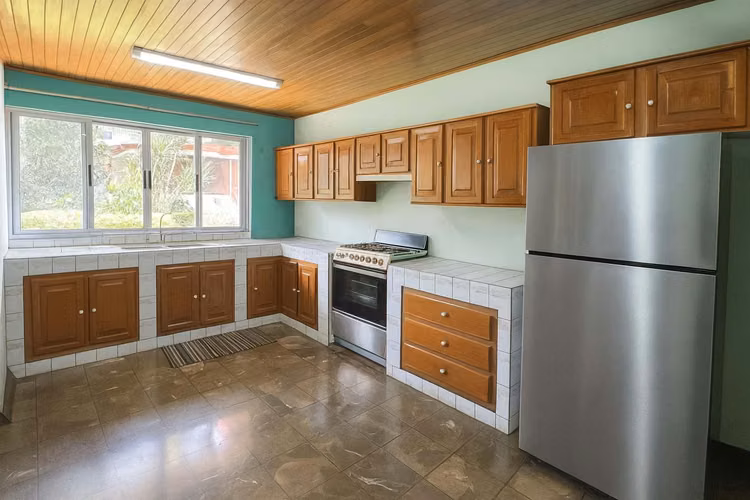 Se vende Propiedad Comercial y Residencial en San Francisco de Heredia (FE) - Imagen 8
