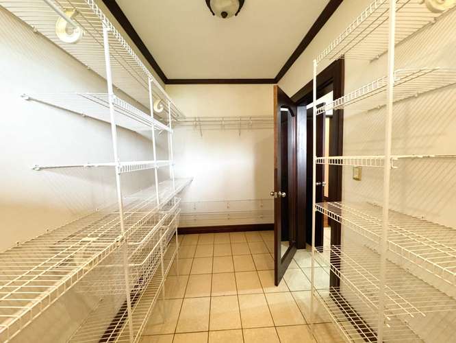 SE ALQUILA CASA EN ESCAZÚ - Imagen 11