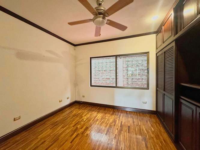 SE ALQUILA CASA EN ESCAZÚ - Imagen 10