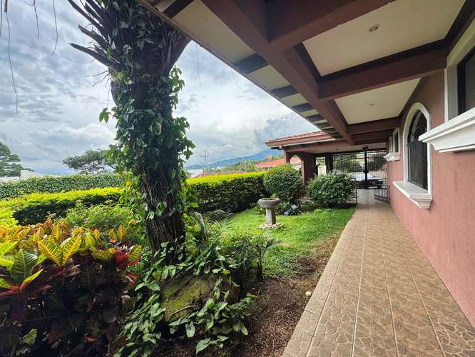 SE ALQUILA CASA EN ESCAZÚ - Imagen 6