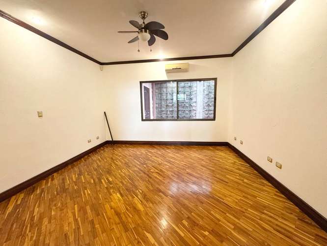 SE ALQUILA CASA EN ESCAZÚ - Imagen 7