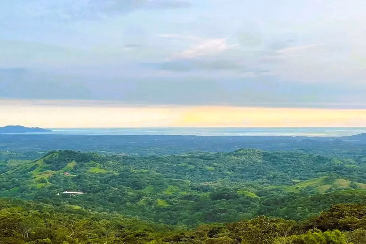 Casa en venta con espectaculares vistas al mar – San Ramón, Alajuela - Imagen 2
