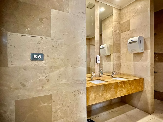 Sabana Sur \ 2 habitaciones en 138m2 \ Amplios espacios