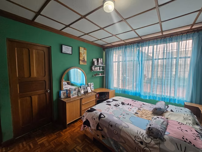 VENTA DE CASA ESQUINERA, AMPLIA EN HEREDIA CENTRO - Imagen 8