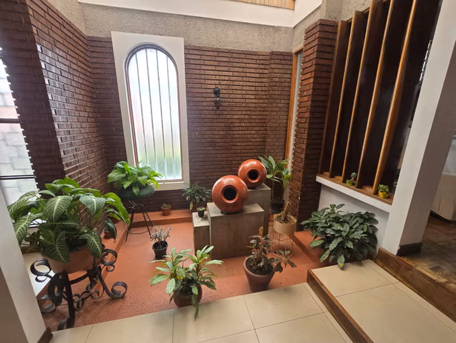 VENTA DE CASA ESQUINERA, AMPLIA EN HEREDIA CENTRO - Imagen 17