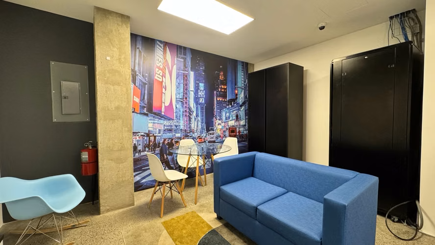 Venta/Alquiler de oficinas en Momentum Pinares, Curridabat (AD) - Imagen 17