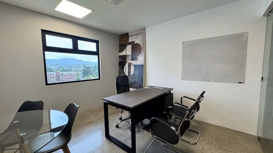 Venta/Alquiler de oficinas en Momentum Pinares, Curridabat (AD) - Imagen 3