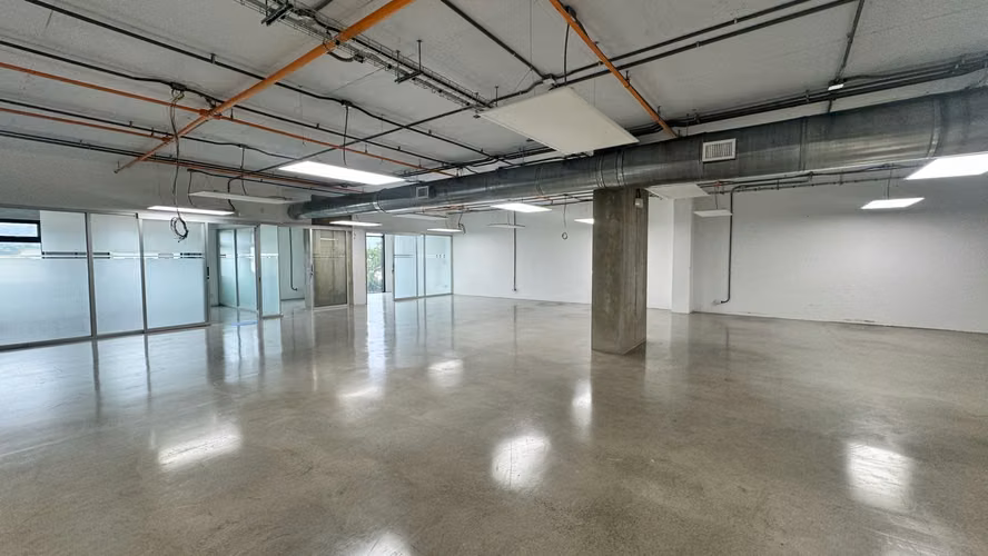 Venta/Alquiler de oficinas en Momentum Pinares, Curridabat (AD) - Imagen 6