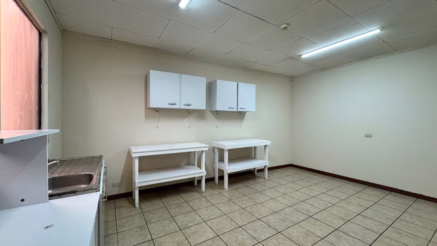 Venta edificio comercial de 3 pisos, Plaza Víquez, San José (AD) - Imagen 34
