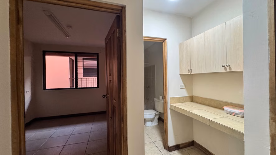 Venta edificio comercial de 3 pisos, Plaza Víquez, San José (AD) - Imagen 22