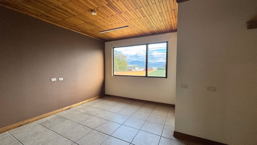 Venta edificio comercial de 3 pisos, Plaza Víquez, San José (AD) - Imagen 10