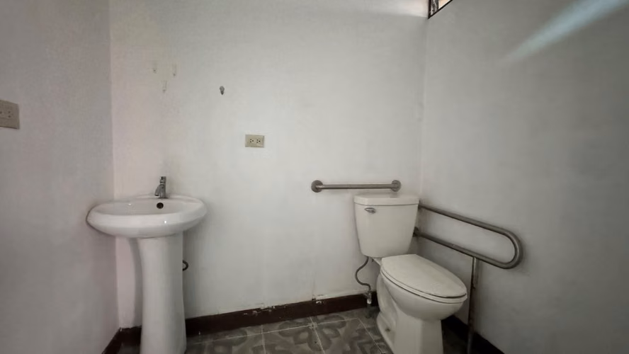 Venta edificio comercial de 3 pisos, Plaza Víquez, San José (AD) - Imagen 30