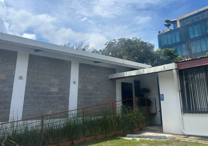 PROPIEDAD INDUSTRIAL/COMERCIAL EN SAN JOSÉ, ESCAZÚ, 1.825m2 - Imagen 1