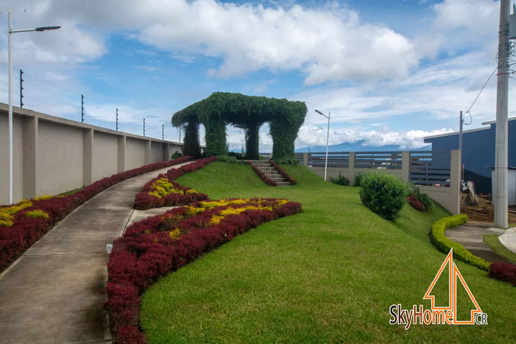 3005 / Casa / NUEVA / venta / Concepción / Moderna / Terraza / Espaciosa - Imagen 13