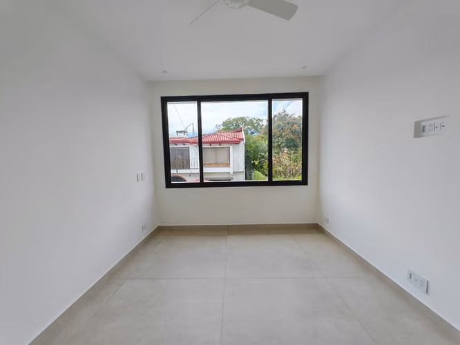 VENTA DE CASA EN RESIDENCIAL EN LAURELES DE ESCAZÚ - Imagen 13