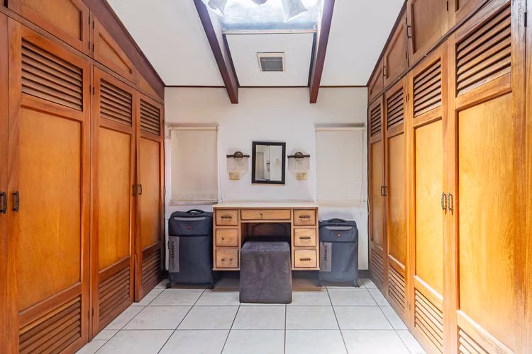 Se Vende –Casa con Vista al Campo de Golf en Ciudad Cariari, Heredia–VH